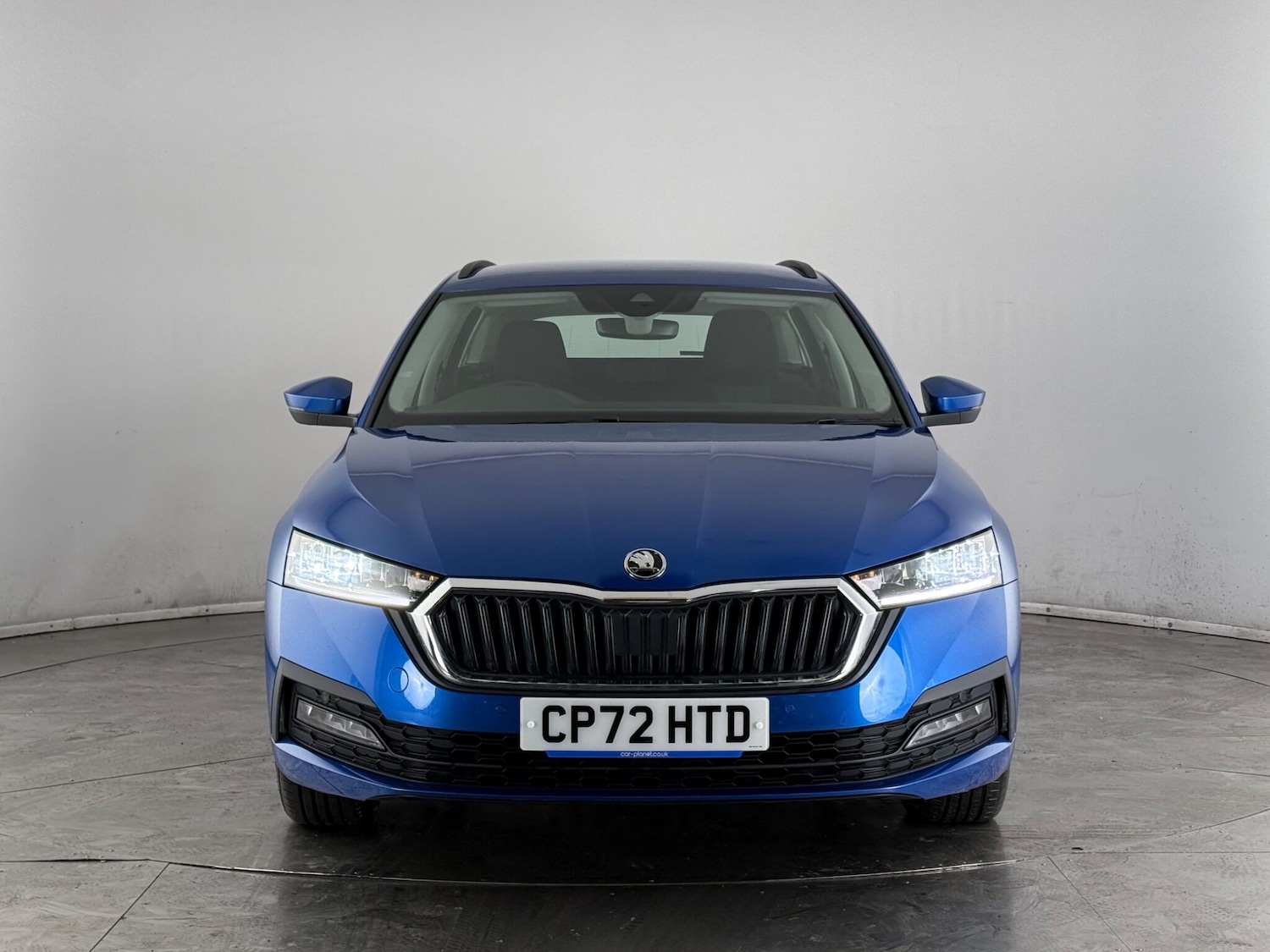 Used Skoda Octavia 2023 for sale - 77696900: Photo 2