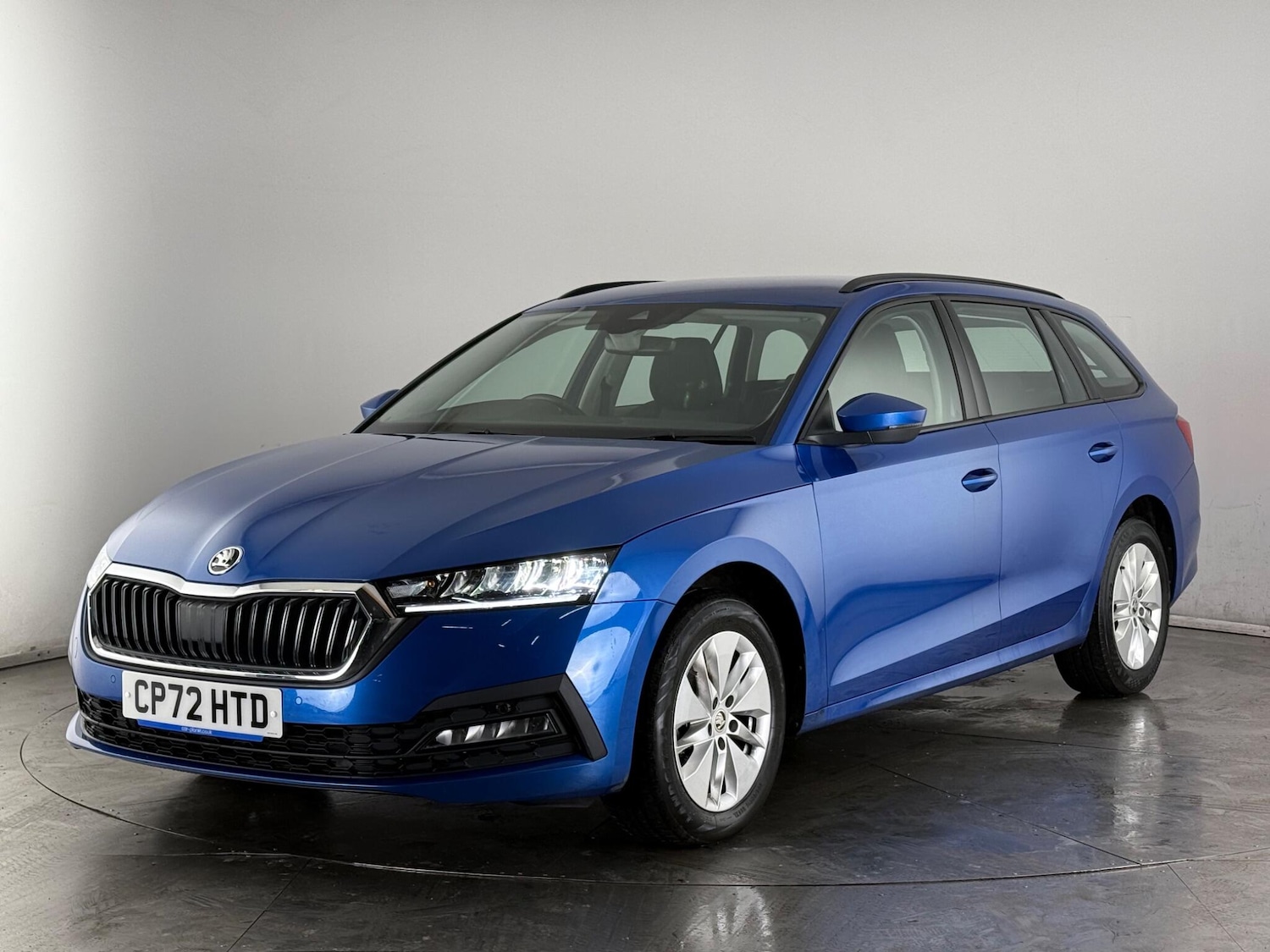 Used Skoda Octavia 2023 for sale - 77696900: Photo 3