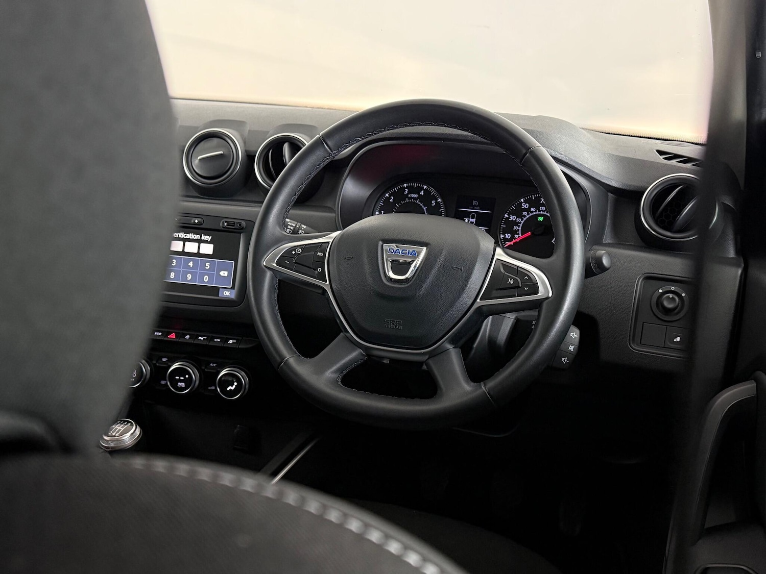 Used Dacia Duster 2018 for sale - 77260615: Photo 14