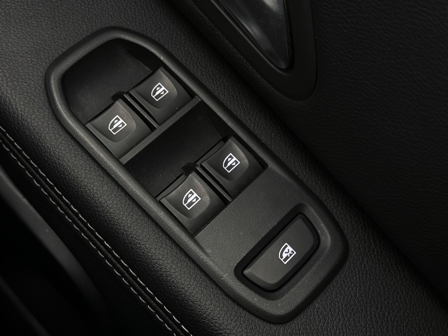 Used Dacia Duster 2018 for sale - 77260615: Photo 22