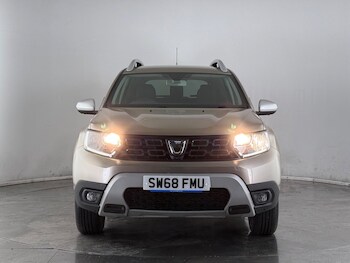 Used Dacia Duster 2018 for sale - 77260615: Photo