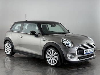 Used MINI Hatch 2018 for sale - 76466935: Photo