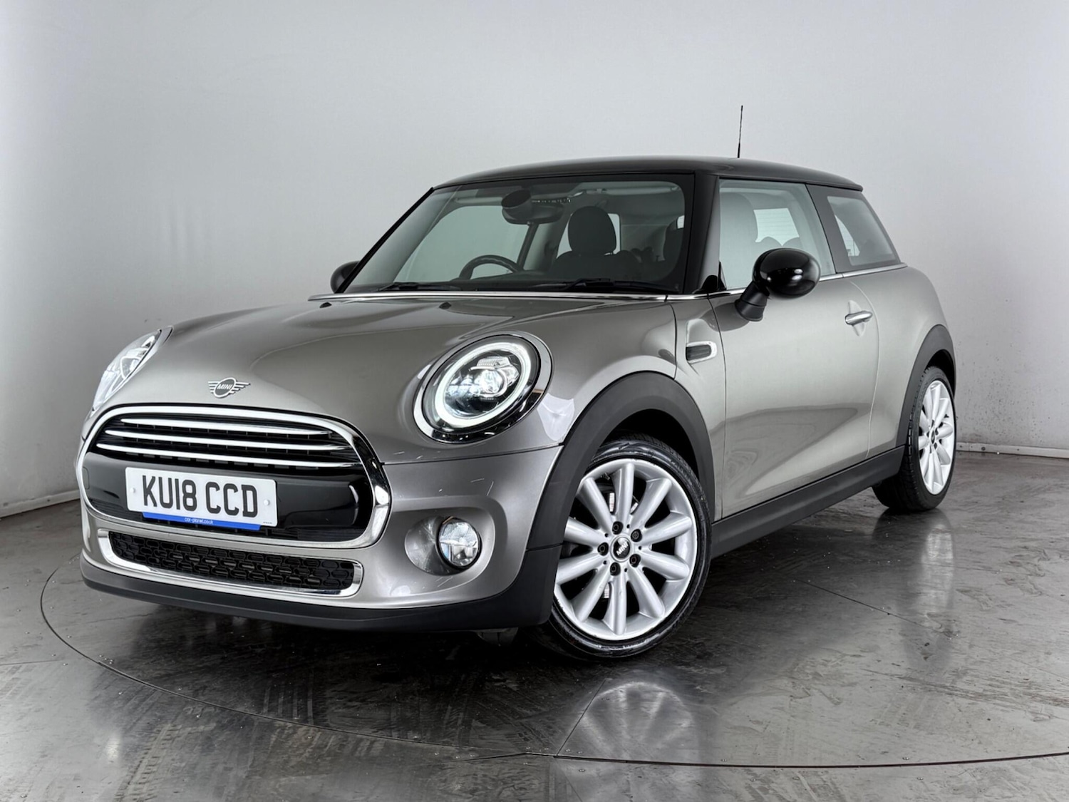 Used MINI Hatch 2018 for sale - 76466935: Photo 42