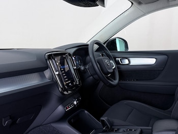 Used Volvo XC40 2022 for sale - 78505066: Photo
