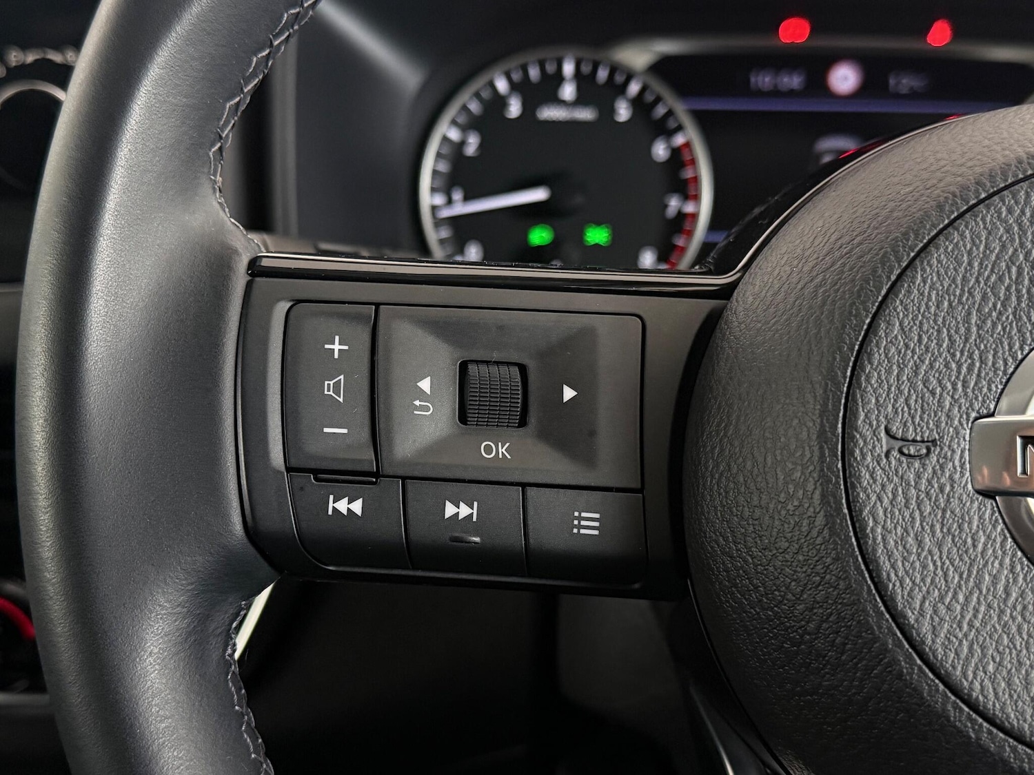 Used Nissan Qashqai 2022 for sale - 76467016: Photo 25