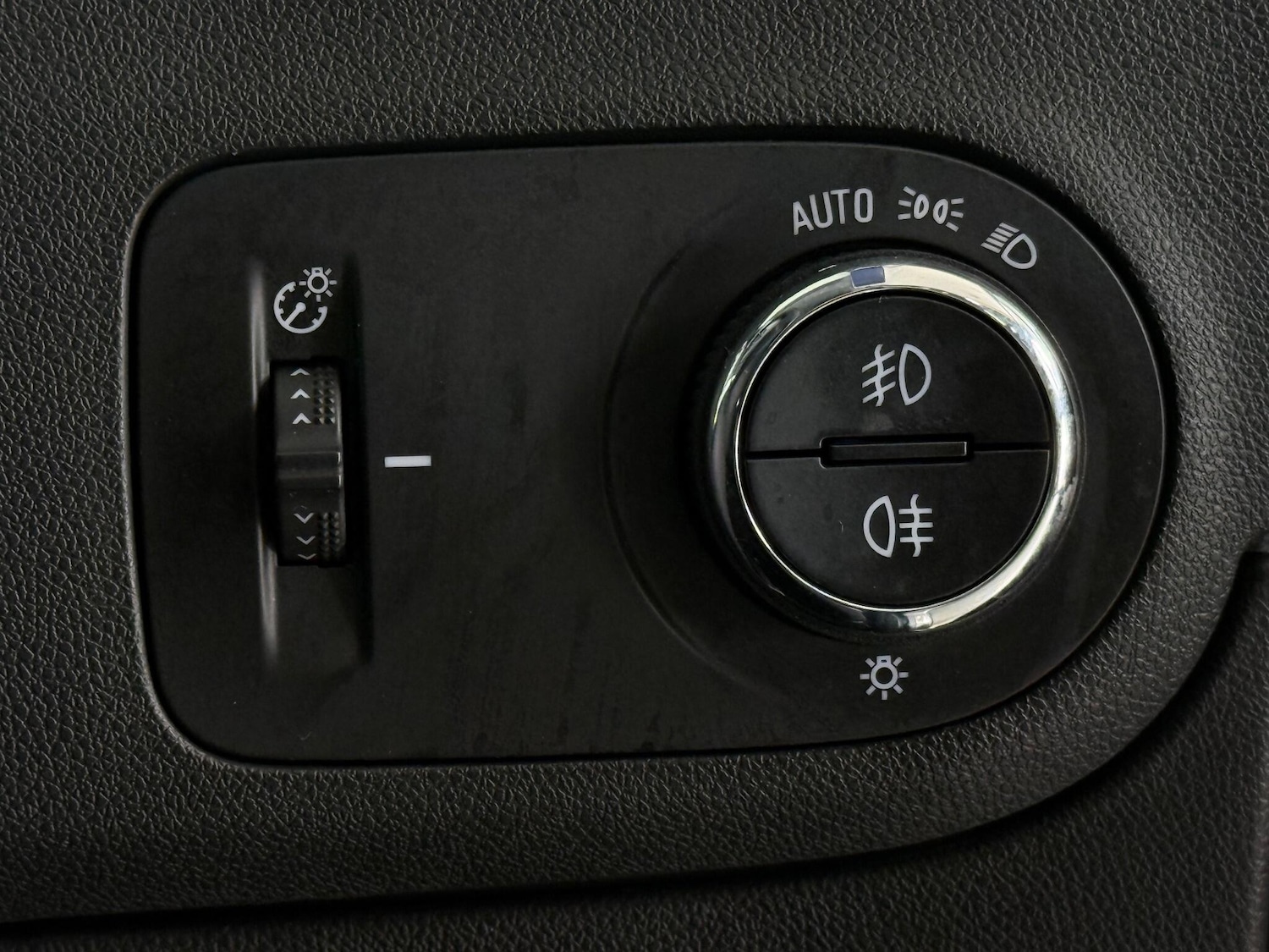 Used Vauxhall Crossland 2022 for sale - 77183139: Photo 21