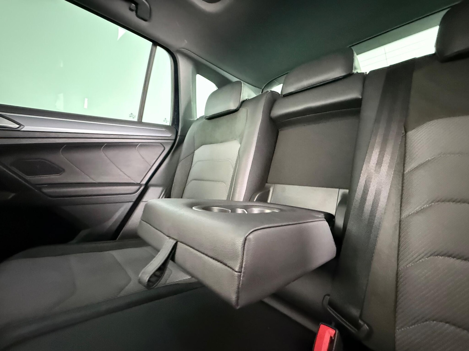 Used Volkswagen Tiguan 2020 for sale - 77246649: Photo 15