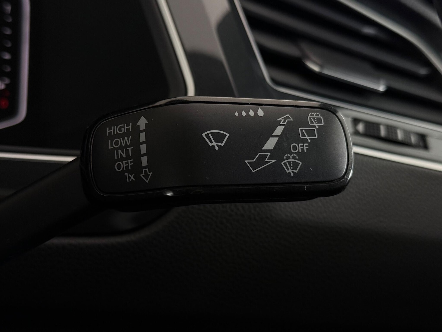 Used Volkswagen Tiguan 2020 for sale - 77246649: Photo 25