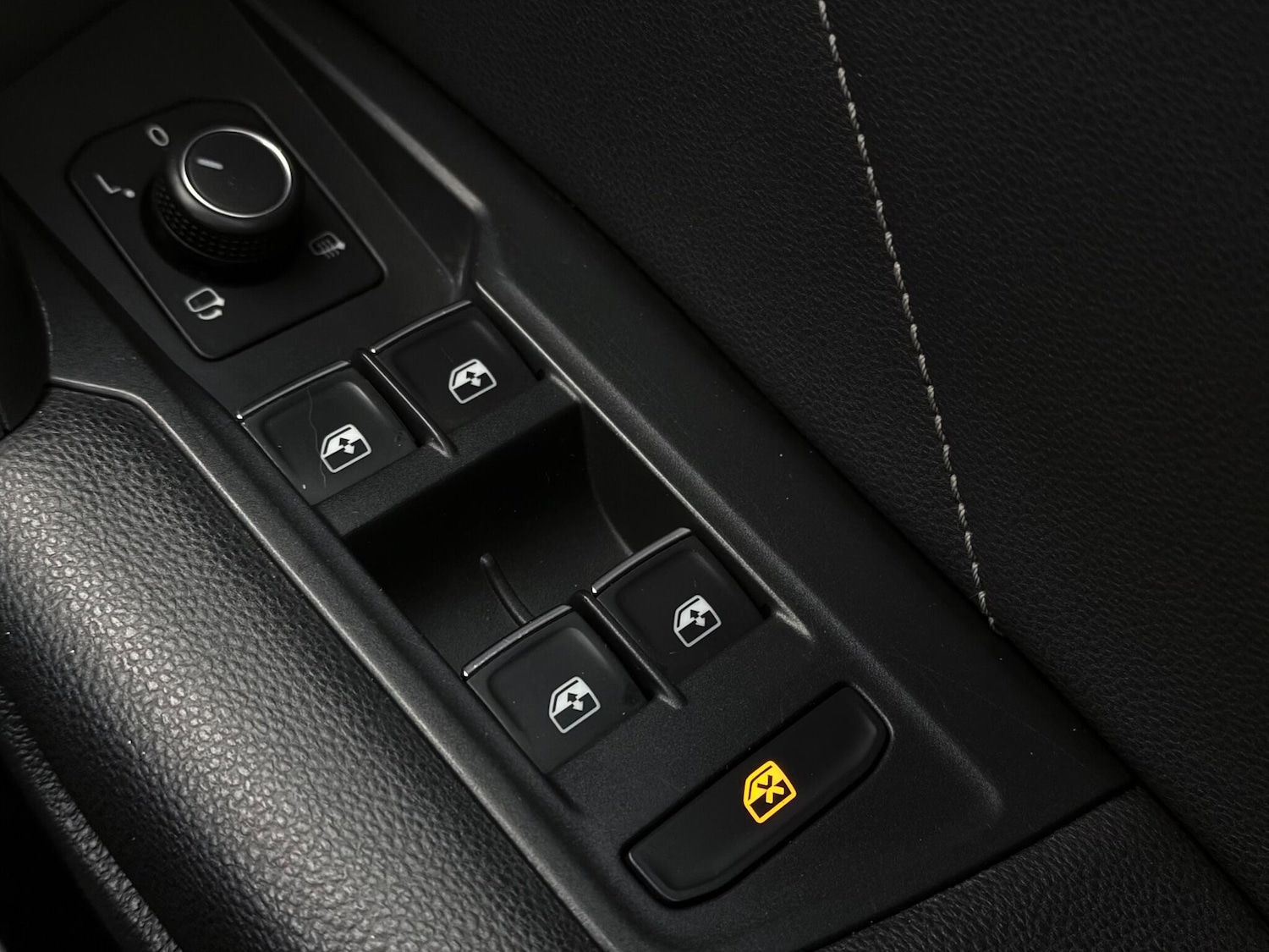 Used Volkswagen Tiguan 2020 for sale - 77246649: Photo 38