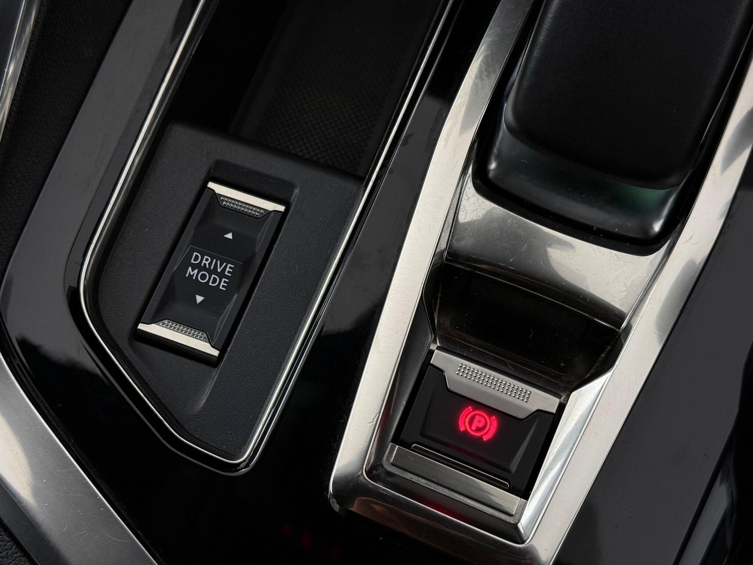 Used Peugeot 3008 2021 for sale - 77243454: Photo 32