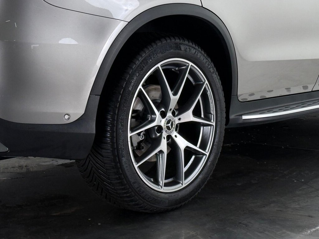 Used Mercedes-Benz GLC 2020 for sale - 76395640: Photo 12