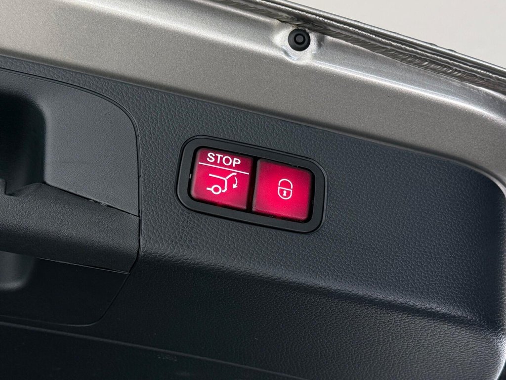 Used Mercedes-Benz GLC 2020 for sale - 76395640: Photo 14