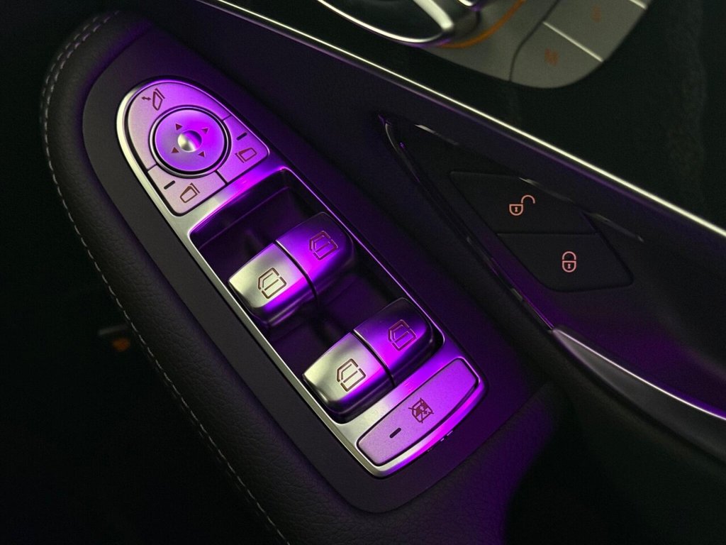 Used Mercedes-Benz GLC 2020 for sale - 76395640: Photo 29