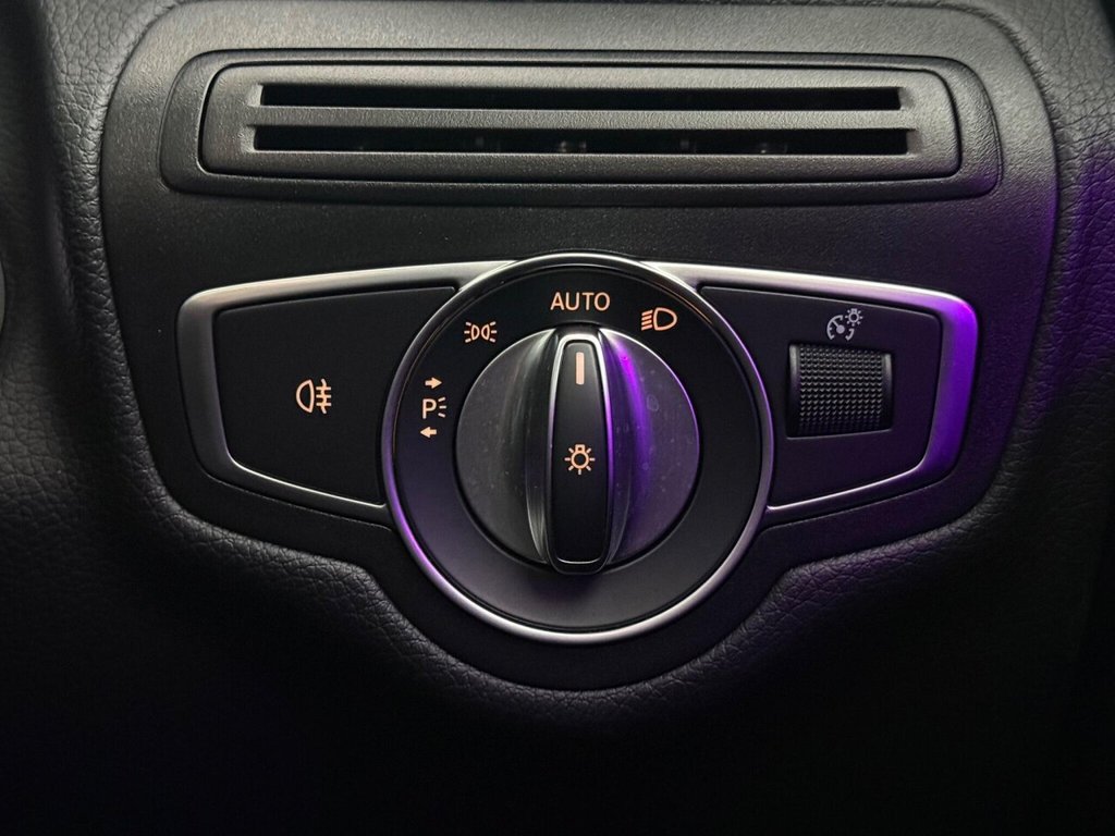 Used Mercedes-Benz GLC 2020 for sale - 76395640: Photo 34