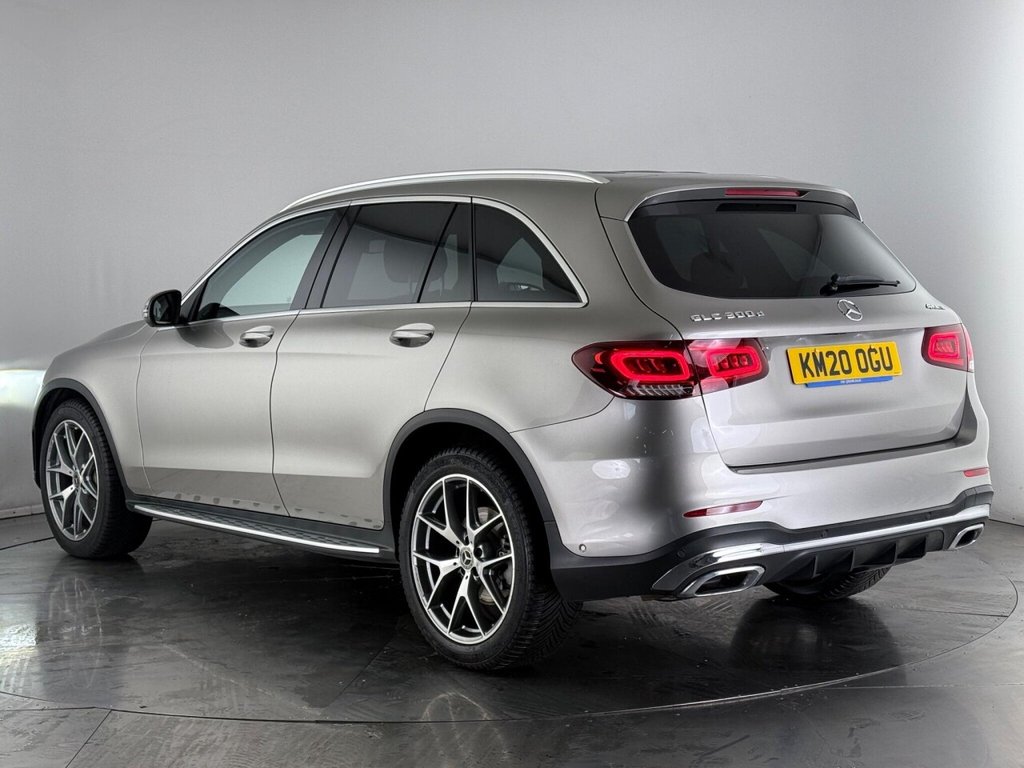 Used Mercedes-Benz GLC 2020 for sale - 76395640: Photo 4