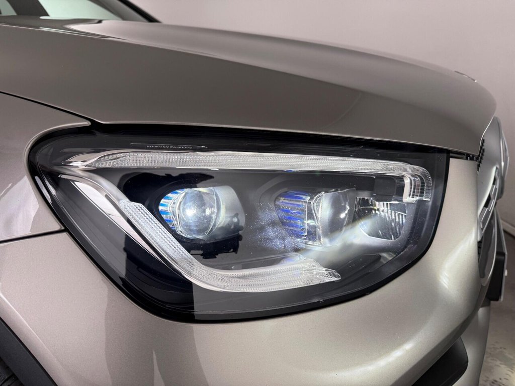 Used Mercedes-Benz GLC 2020 for sale - 76395640: Photo 8