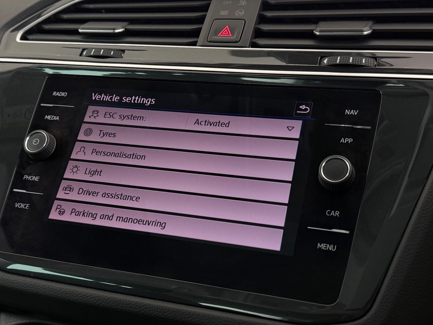 Used Volkswagen Tiguan 2020 for sale - 77222774: Photo 29