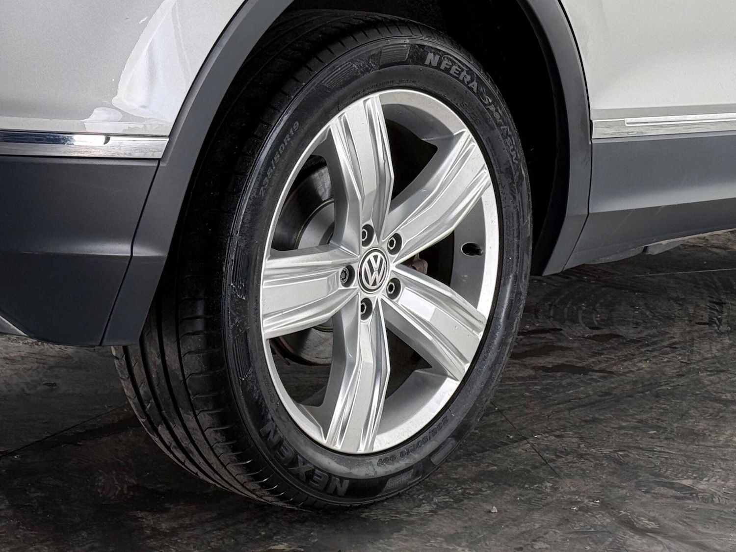 Used Volkswagen Tiguan 2020 for sale - 77222774: Photo 9