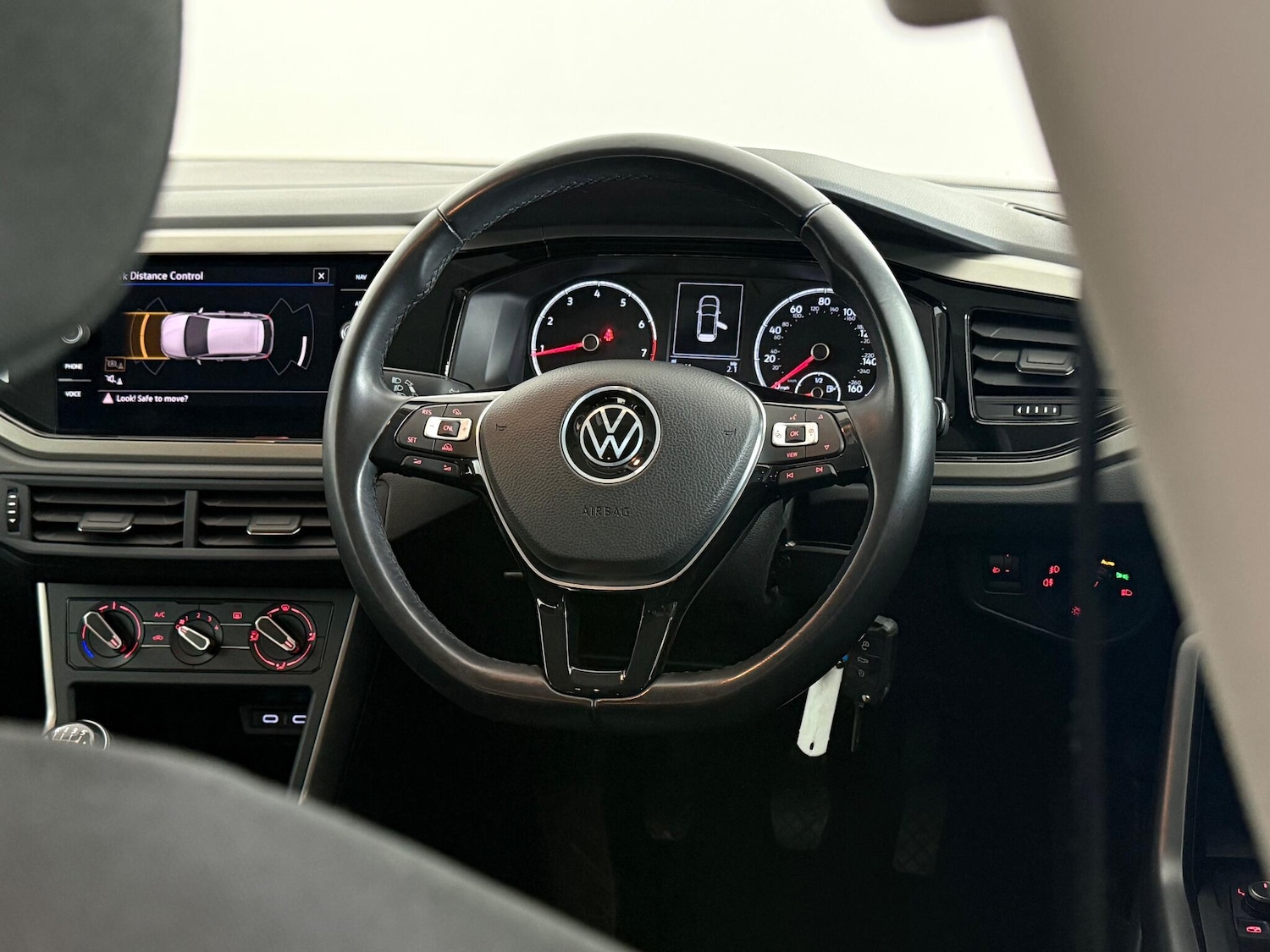 Used Volkswagen Polo 2021 for sale - 76467291: Photo 24
