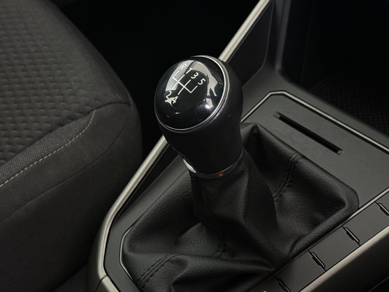 Used Volkswagen Polo 2021 for sale - 76467291: Photo 41