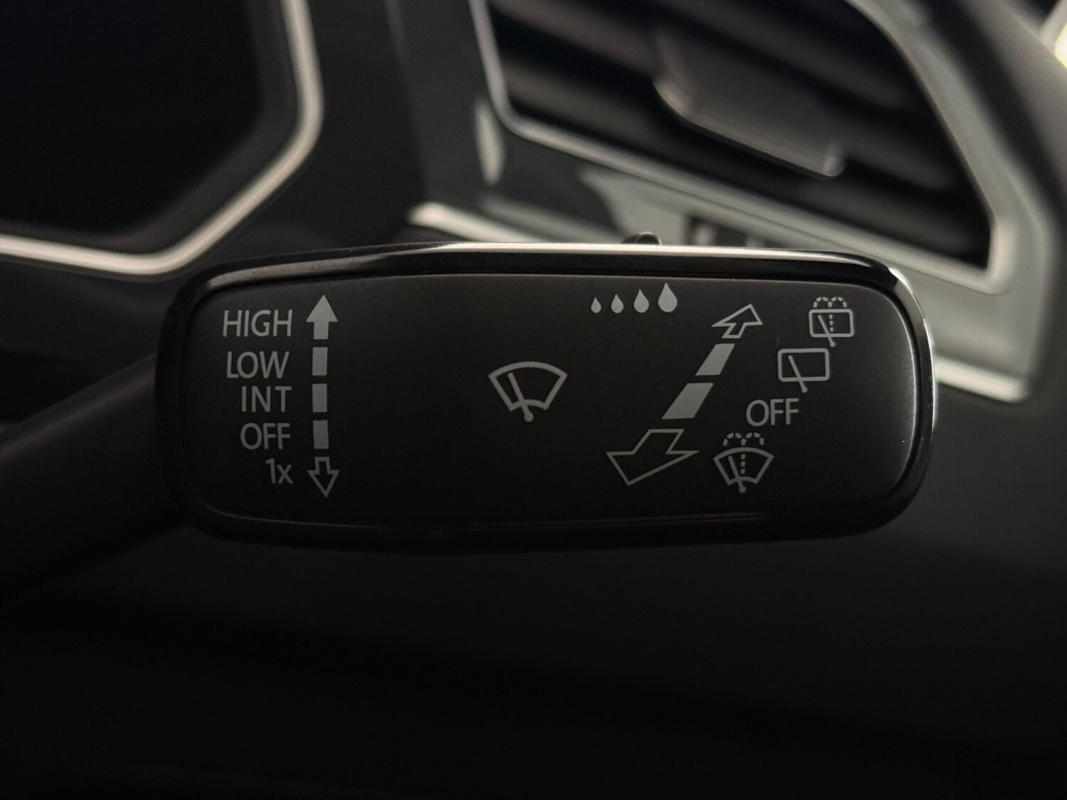 Used Volkswagen Tiguan 2021 for sale - 77705729: Photo 18