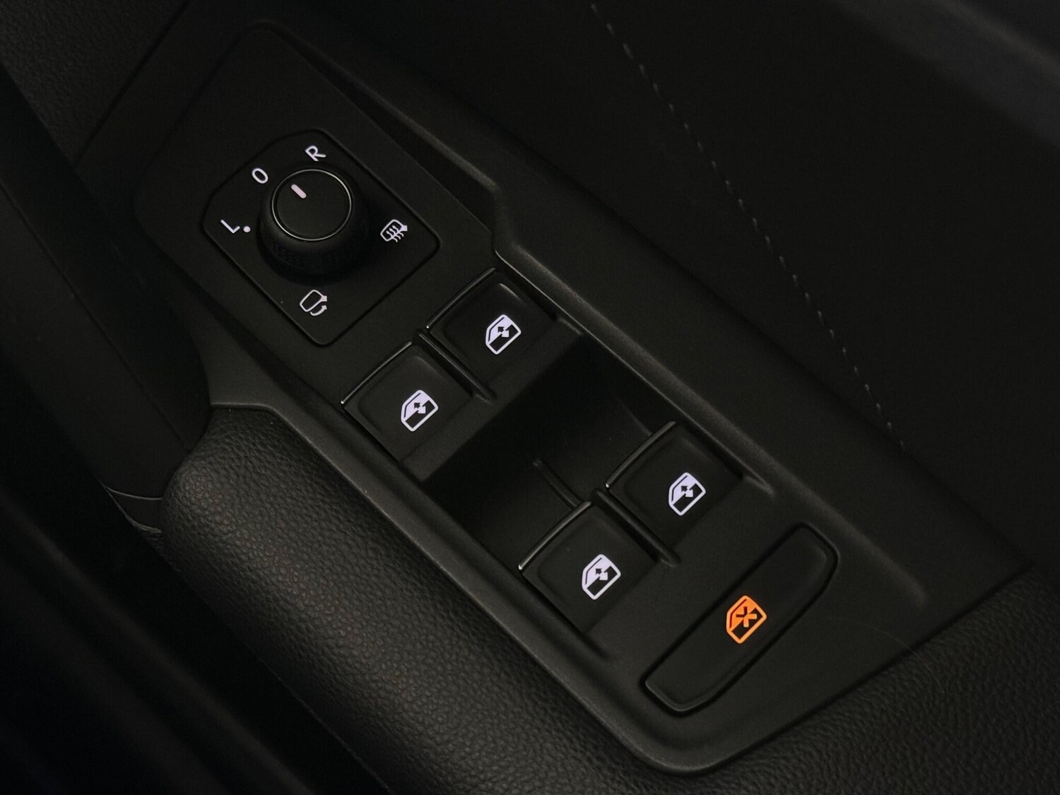 Used Volkswagen Tiguan 2021 for sale - 77705729: Photo 31