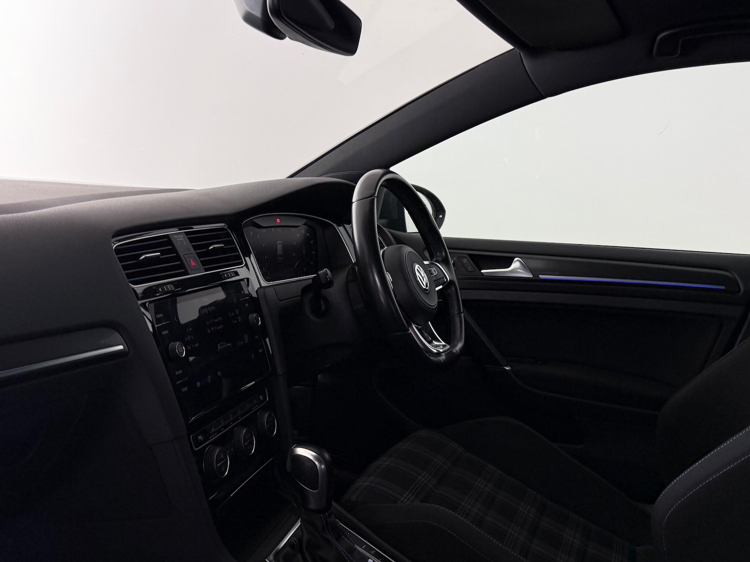 Used Volkswagen Golf 2020 for sale - 77259955: Photo 12