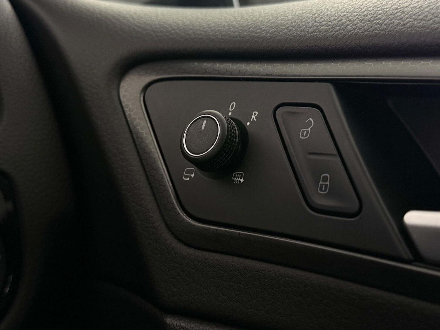 Used Volkswagen Golf 2020 for sale - 77259955: Photo 23