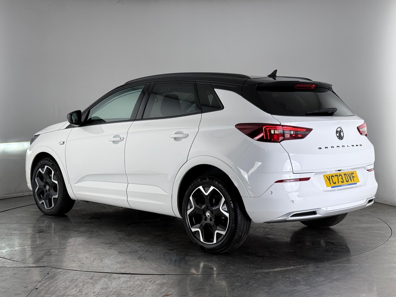 Used Vauxhall Grandland 2023 for sale - 77182504: Photo 4