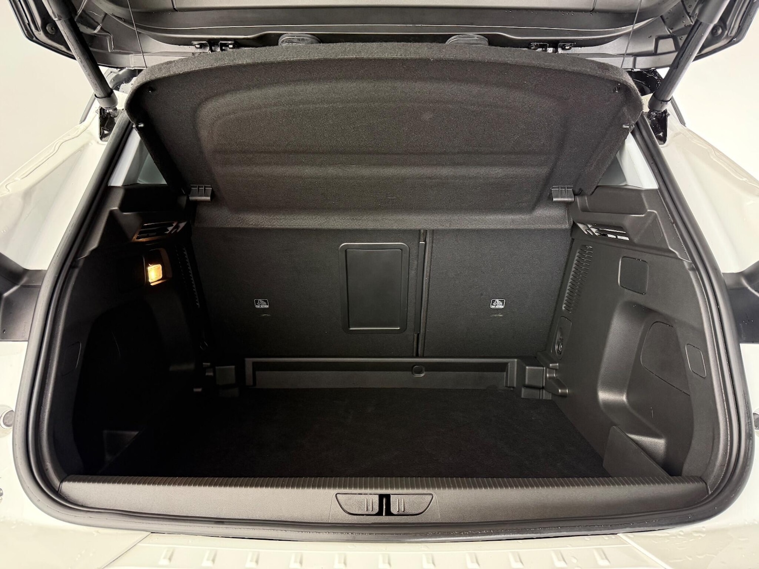 Used Vauxhall Grandland 2023 for sale - 77182504: Photo 9