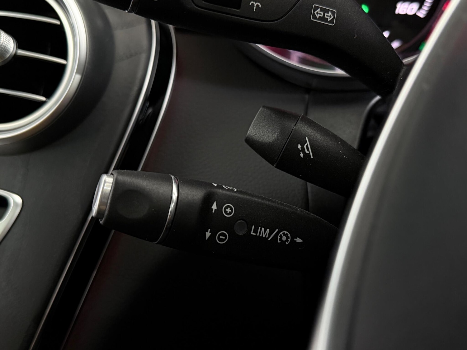 Used Mercedes-Benz C Class 2017 for sale - 77242945: Photo 24