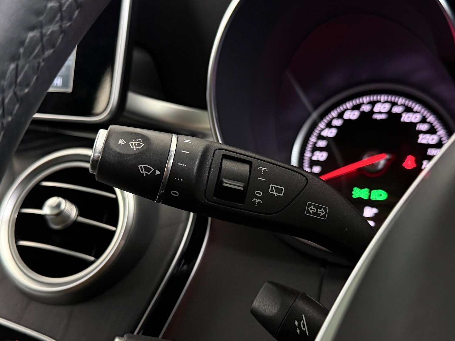 Used Mercedes-Benz C Class 2017 for sale - 77242945: Photo 25