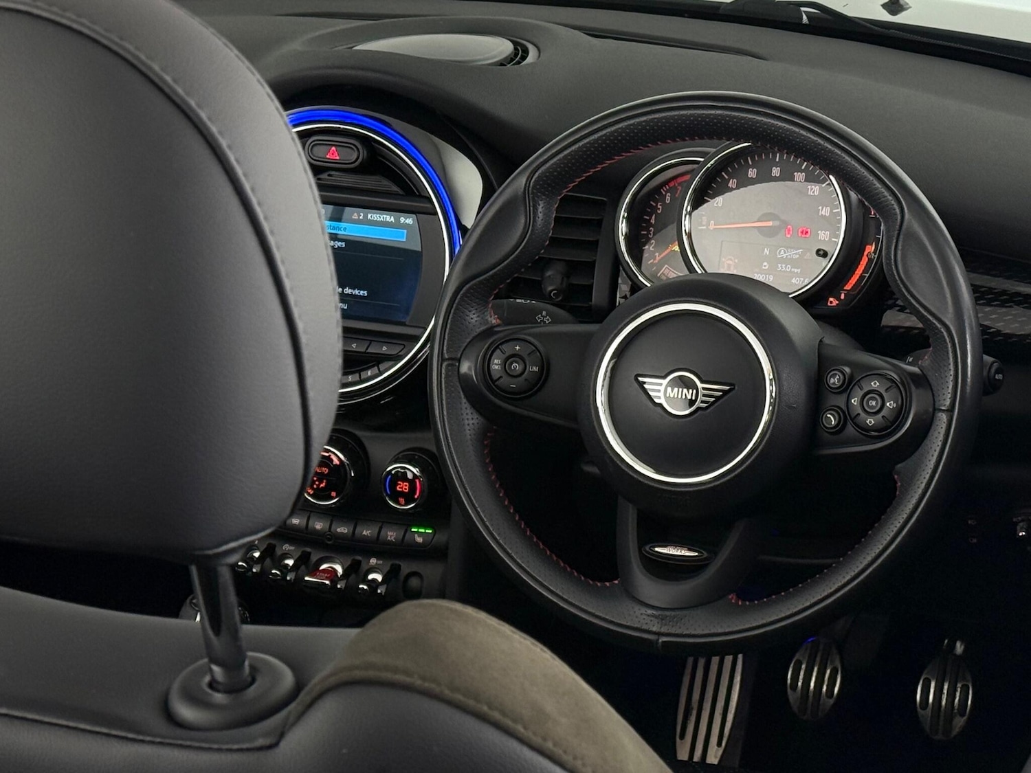 Used MINI Convertible 2019 for sale - 77054045: Photo 15