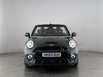 Used MINI Convertible 2019 for sale - 77054045: Photo
