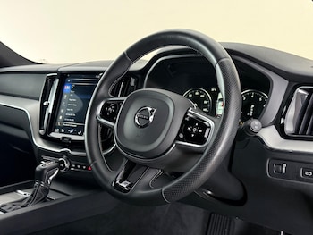 Used Volvo XC60 2019 for sale - 79497293: Photo
