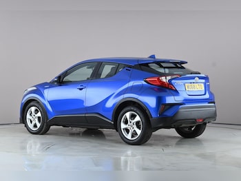 Used Toyota C-HR 2018 for sale - 77958661: Photo