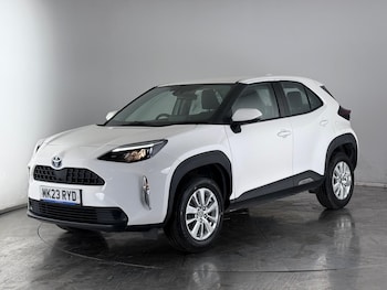 Used Toyota Yaris Cross 2023 for sale - 76607565: Photo
