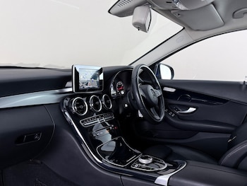 Used Mercedes-Benz C Class 2017 for sale - 79453969: Photo