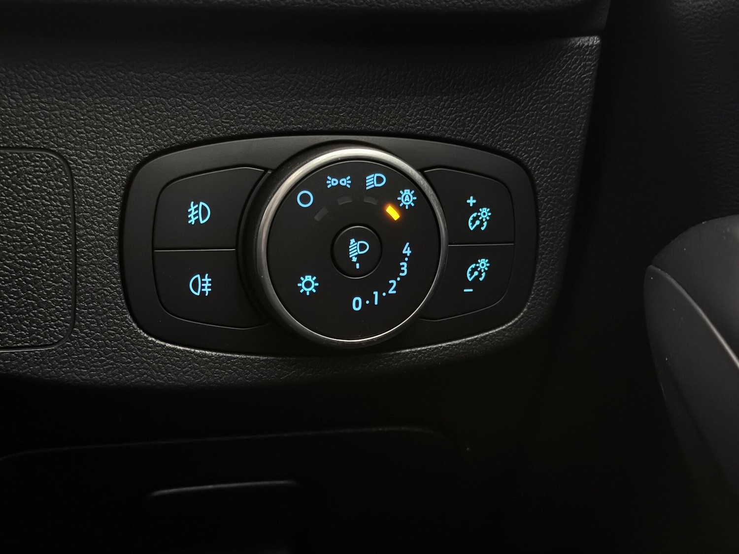 Used Ford Focus 2019 for sale - 77182920: Photo 21