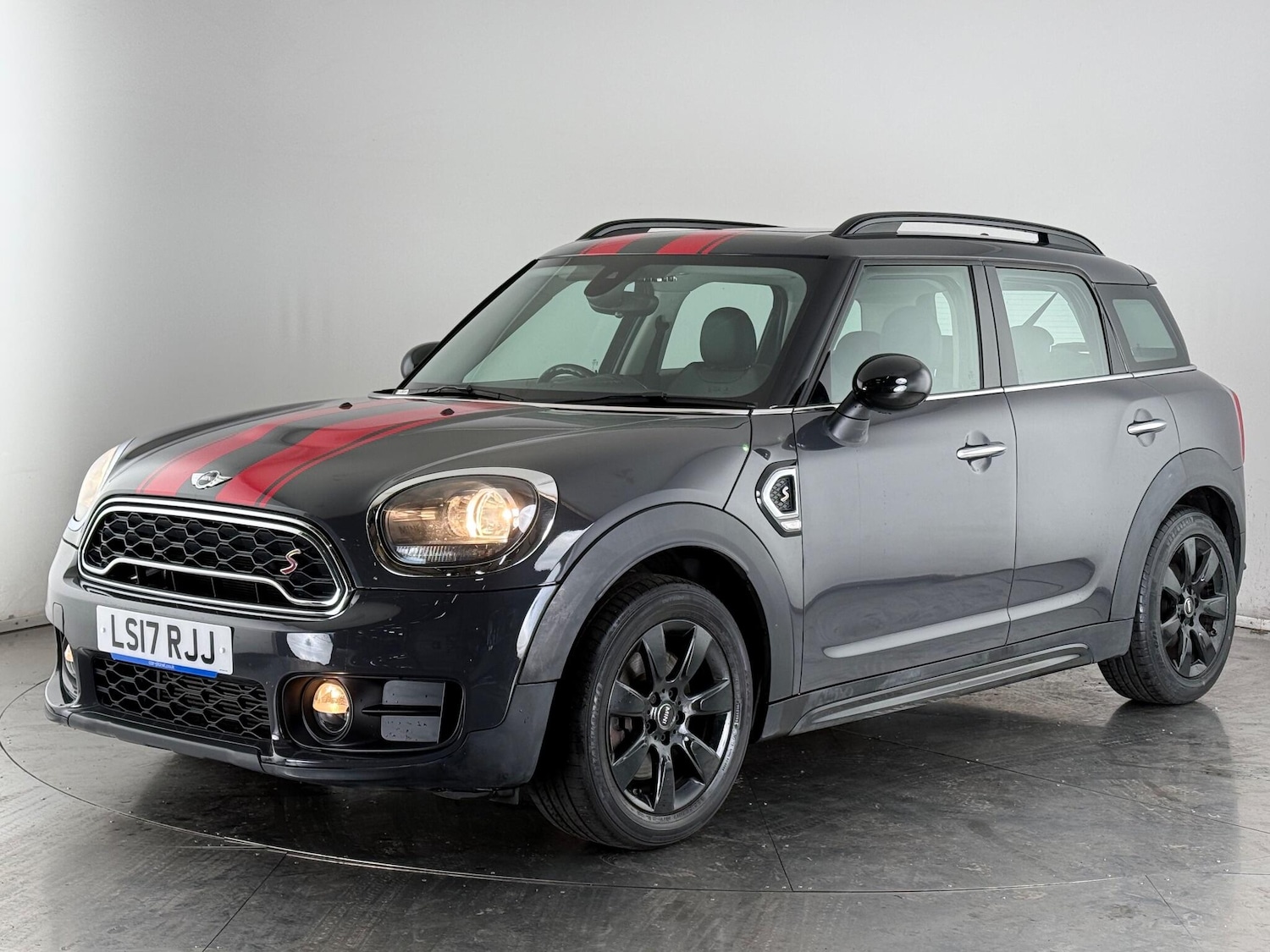 Used MINI Countryman 2017 for sale - 76715383: Photo 3