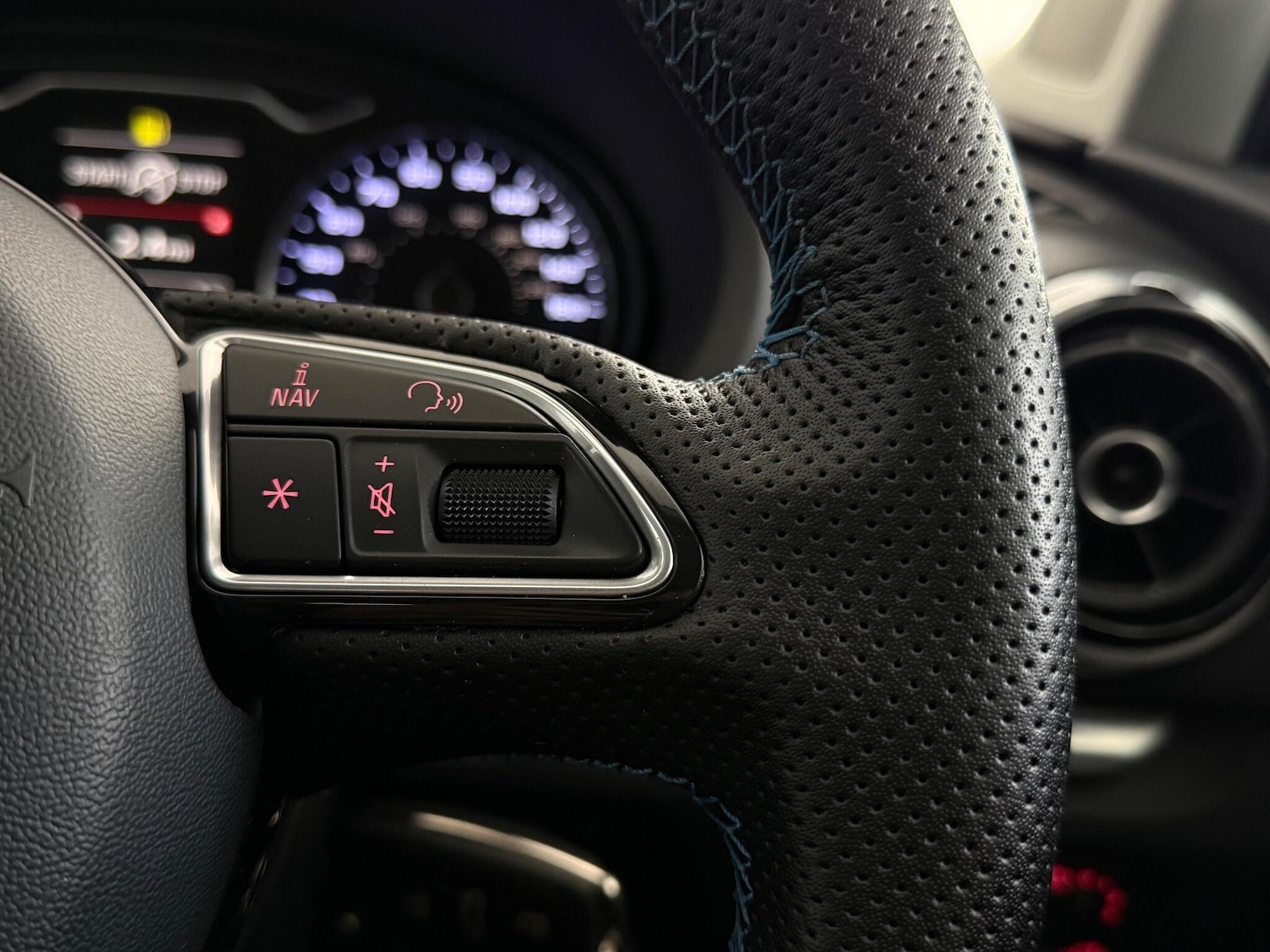 Used Audi A3 2015 for sale - 76800858: Photo 24