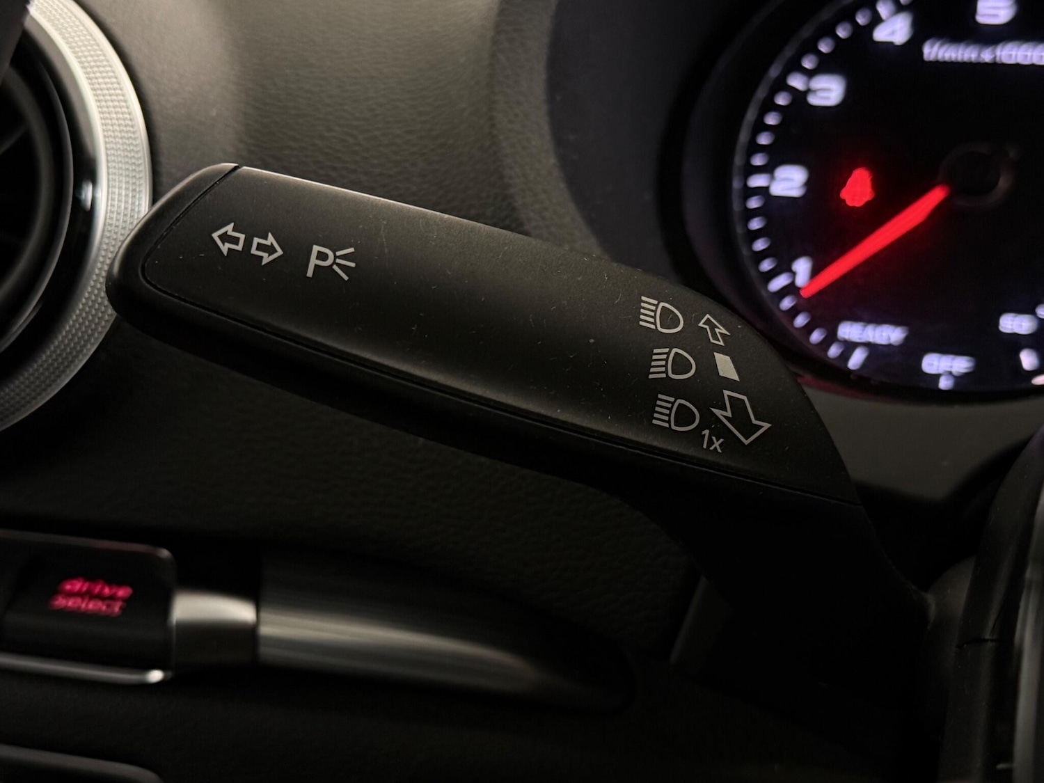 Used Audi A3 2015 for sale - 76800858: Photo 25