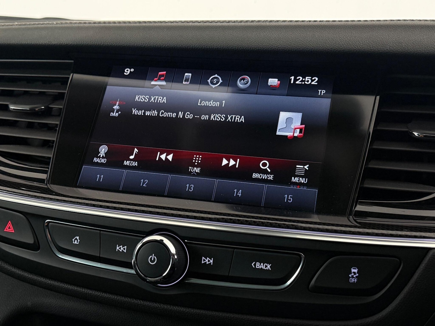 Used Vauxhall Insignia 2017 for sale - 76866063: Photo 34