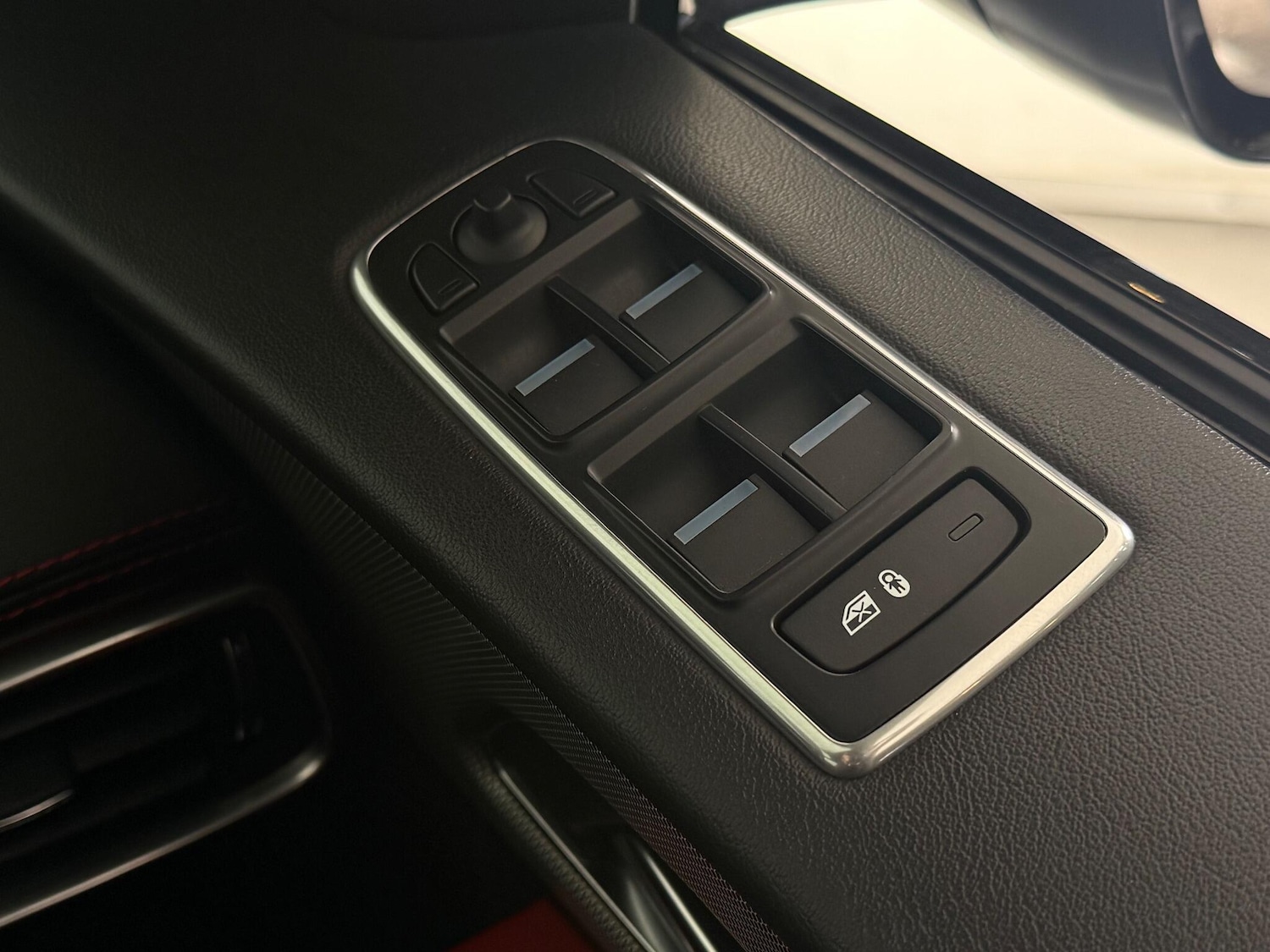 Used Jaguar F-Pace 2019 for sale - 76467207: Photo 29