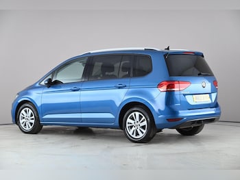 Used Volkswagen Touran 2021 for sale - 78073348: Photo