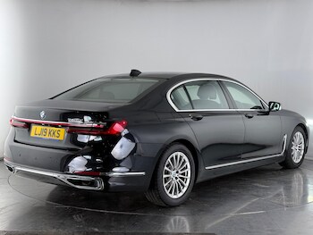 Used BMW 7 Series 2019 for sale - 77243606: Photo