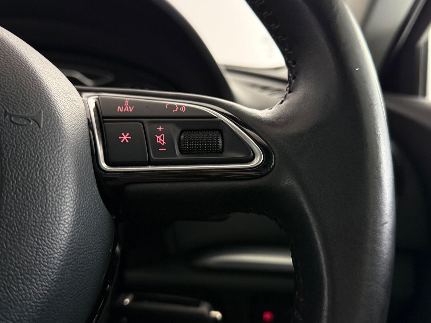 Used Audi A3 2013 for sale - 76994611: Photo 24