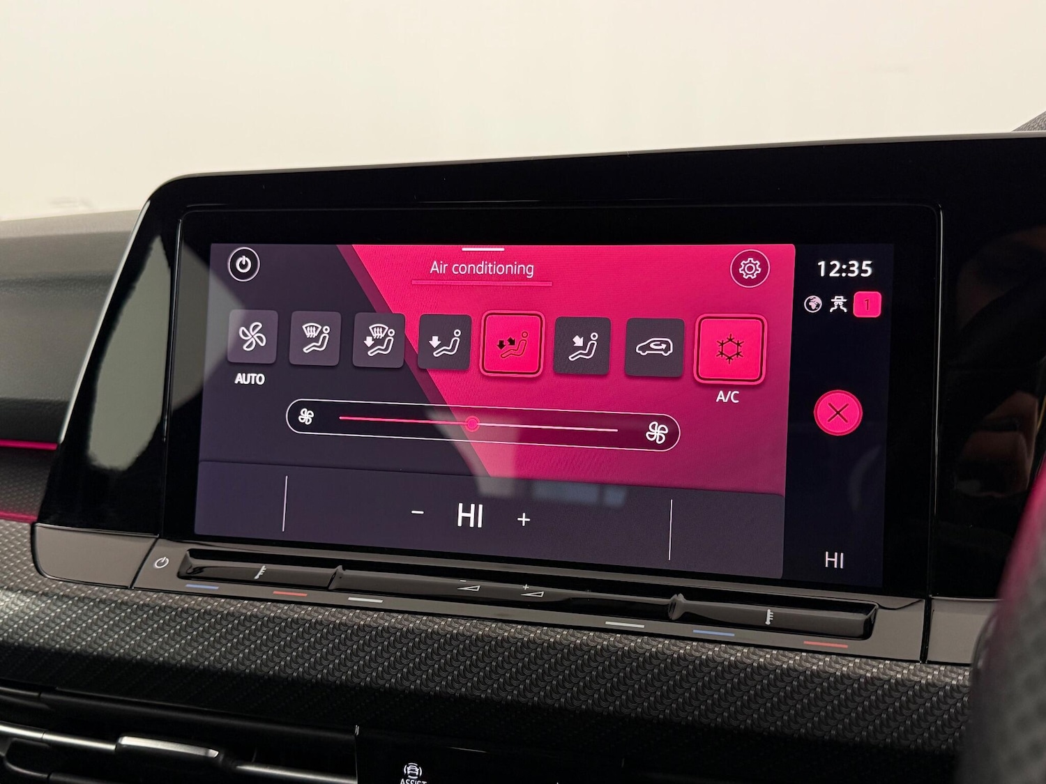 Used Volkswagen Golf 2020 for sale - 77081843: Photo 32