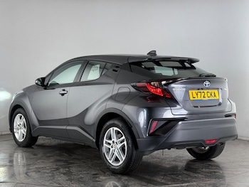 Used Toyota C-HR 2023 for sale - 77970780: Photo