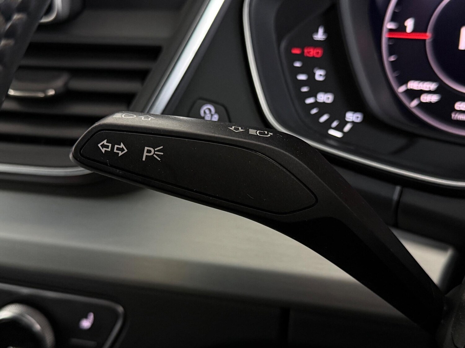 Used Audi Q5 2019 for sale - 76467049: Photo 30